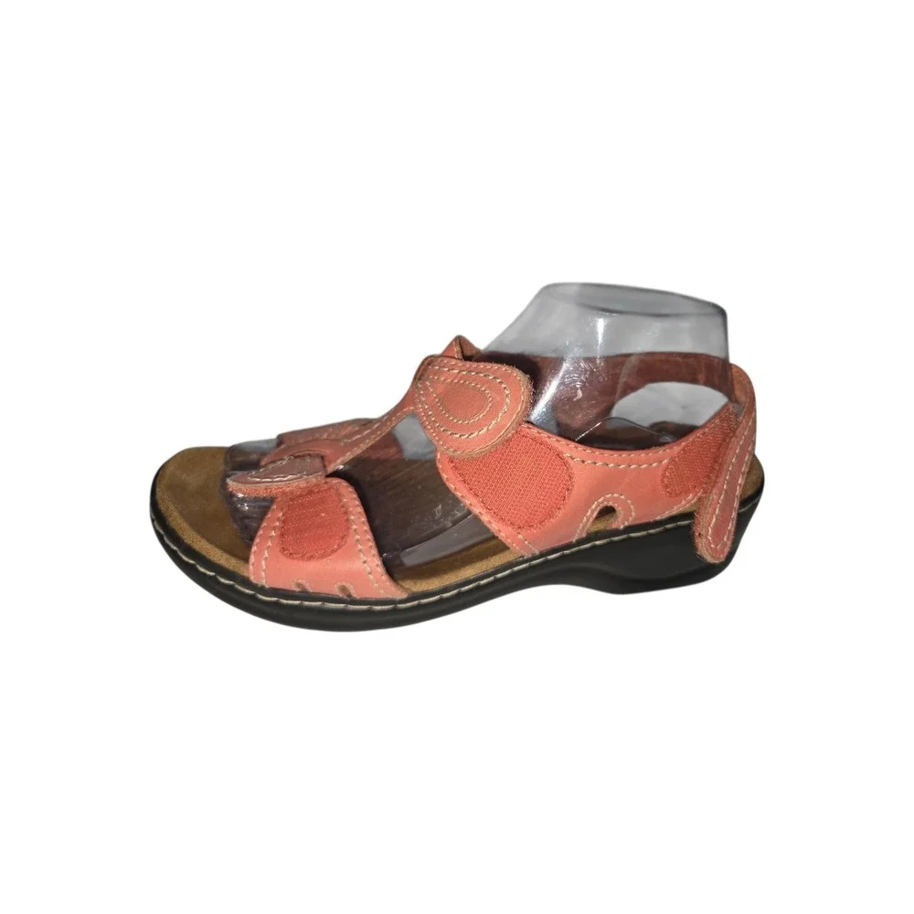 Clarks Bendables Lexi Coral Pink Leather Wedge Sandals 8.5M‎